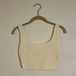 Off white Aritzia Babaton cropped tank